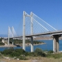 Most koji spaja dvije obale