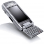 2004. godina - Sony Ericsson P910 / Telefon sa ekranom osjetljivim na dodir i wi-fi konekcijom.