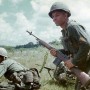 (Foto: Wikipedia) Američki vojnici u Vijetnamu naoružani automatskim puškama sistema M-14