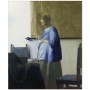 "Žena čita pismo" ili "Žena u plavom ogrtaču koja čita pismo" je nastala otprilike 1663. godine. Dio je kolekcije grada Amsterdama i čuva se u Rajks muzeju. Slika je jedinstven primjerak među Vermerovim enterijerima gdje se nijedan djelić ćoška, zida ili plafona ne može vidjeti