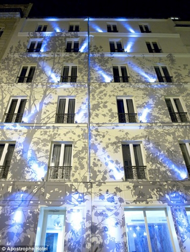 Hotel Apostrof se nalazi u Parizu