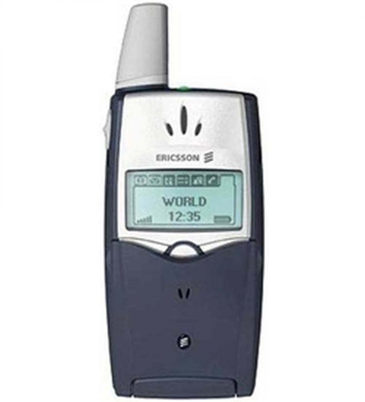 2001. godina - Ericsson T39 / Ovaj mali mobilni telefon je bio prvi telefon sa Bluetooth opcijom.
