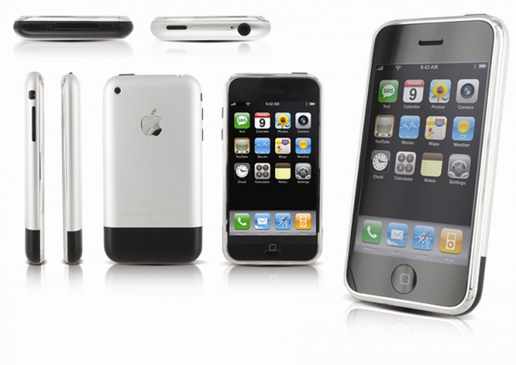2007. godina - iPhone / Prvi model iPhone-a, koji je utabao put ostalim proizvodima iz Apple game.