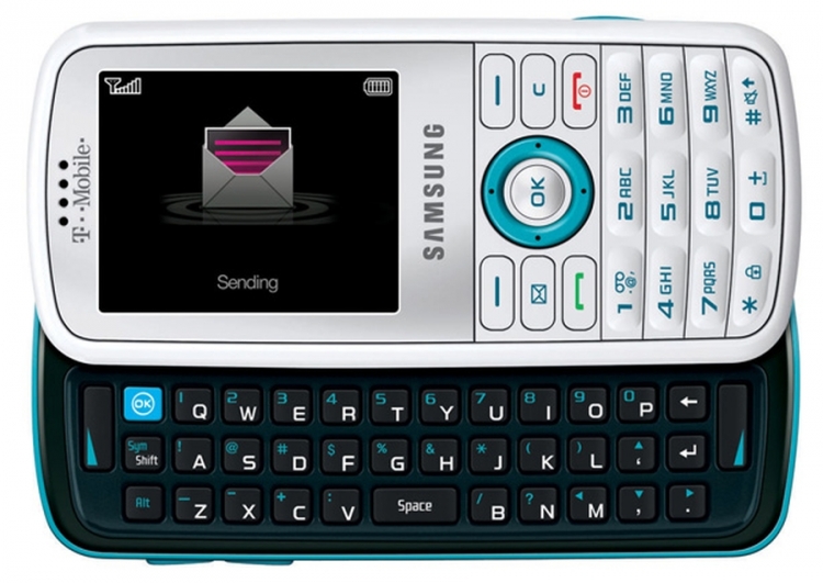 2008. godina - Samsung Gravity / Prvi Samsung telefon sa kompletnom kliznom QWERTY tastaturom.