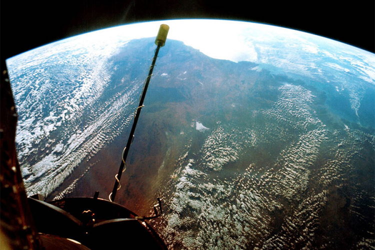 Septembar 14, 1966 - Pogled sa stanice "Gemini KSI", 850 kilometara iznad Zemlje