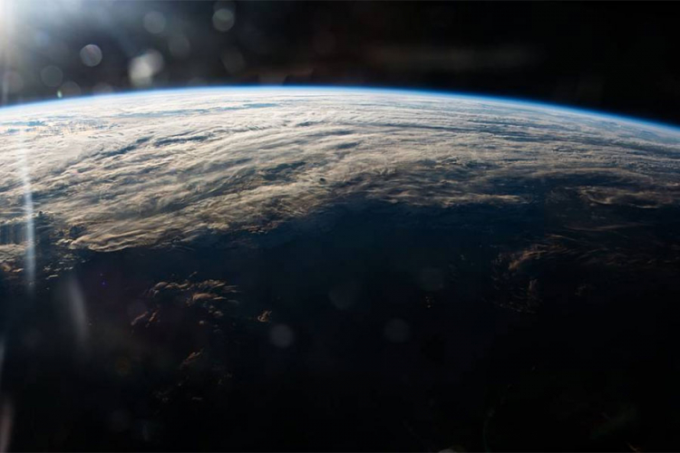 Ekspedicija 48 i komandant Džef Vilijams iz NASA vratio se na Zemlju u utorak, 6. septembar 2016, poslije pet i po mjeseca misije na brodu Međunarodne svemirske stanice.