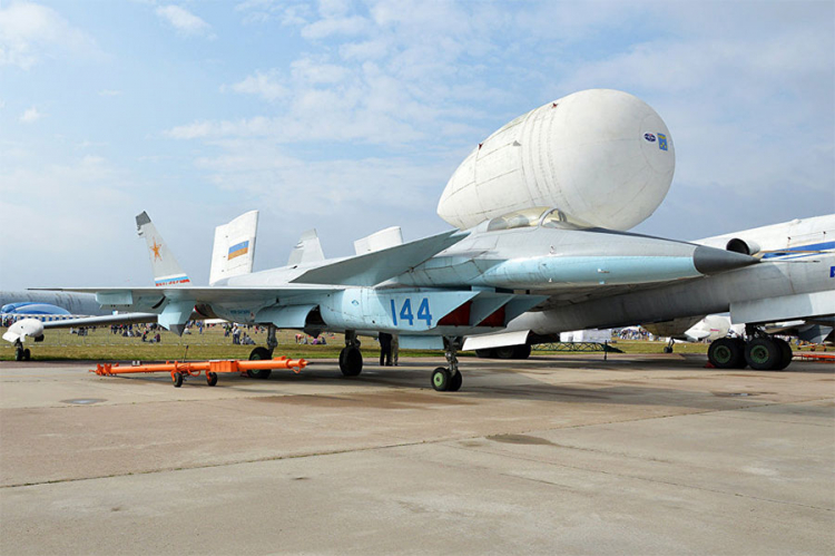 Prototip MiG-1.44, konstruisan 2000. godine, neće se ponovo vinuti u nebo, ali ostaće jedan korak napred za ruske inženjere. 